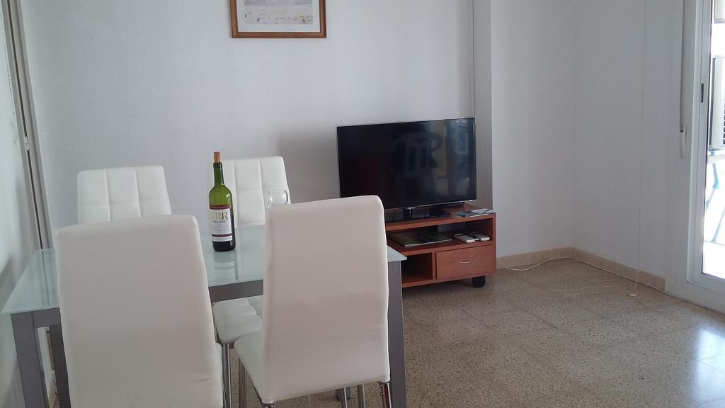 Vista Mar Apartment L'Ampolla Bagian luar foto